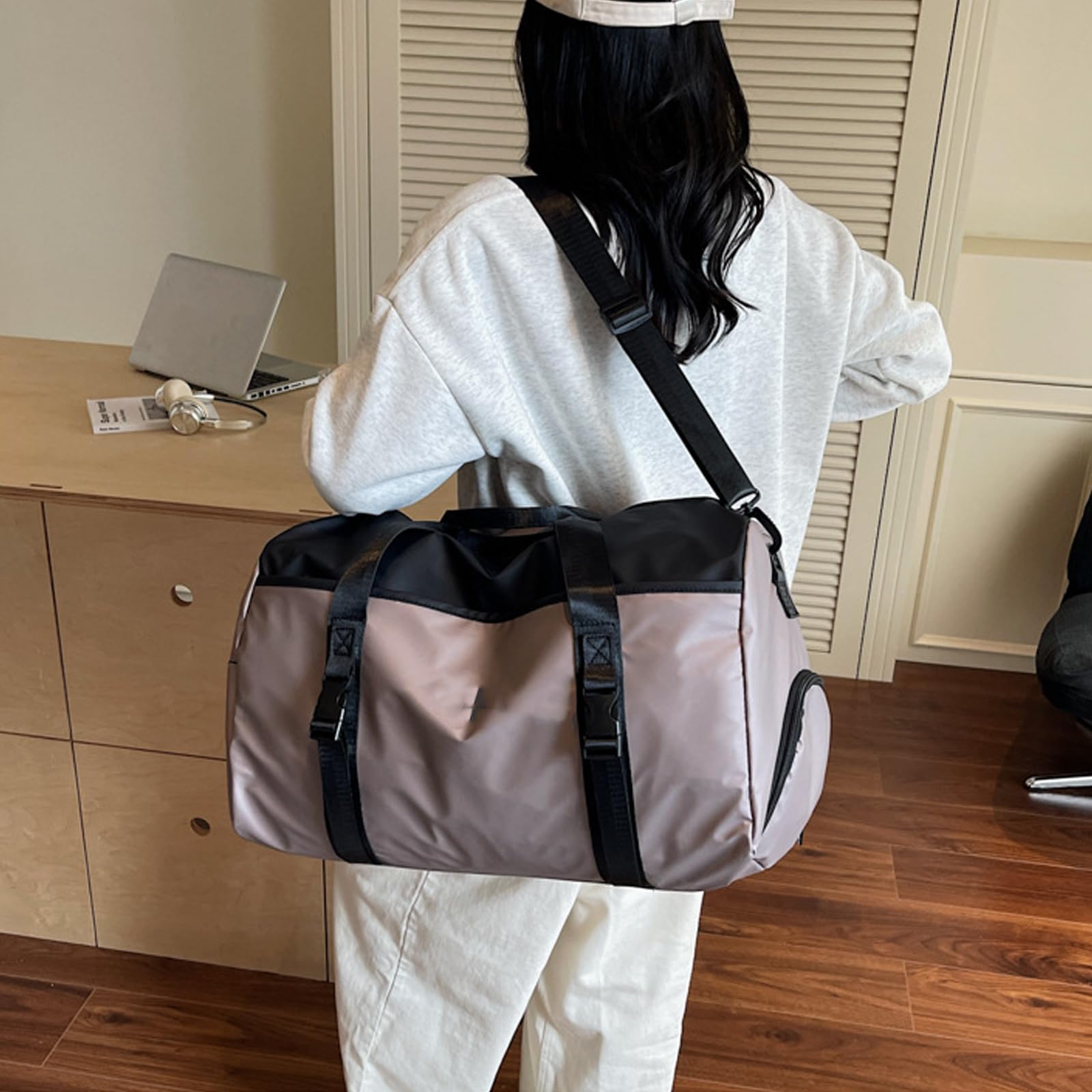Pratico borsone sportivo con spazio dedicato per le scarpe Oxford resistenti all'acqua Tracolla ergonomica per appassionati fitness Borsa da palestra impermeabile con scomparto per scarpe