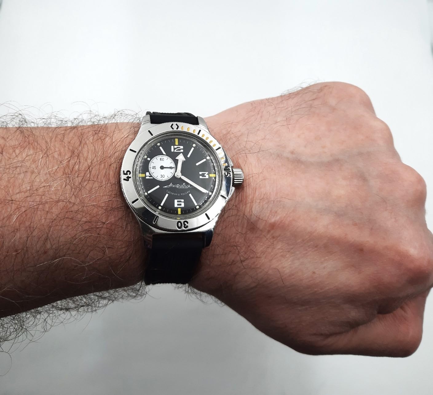 Vostok Original Mens Watch Amphibia 12073B Mechanical Self-Winding Water Proof 200m