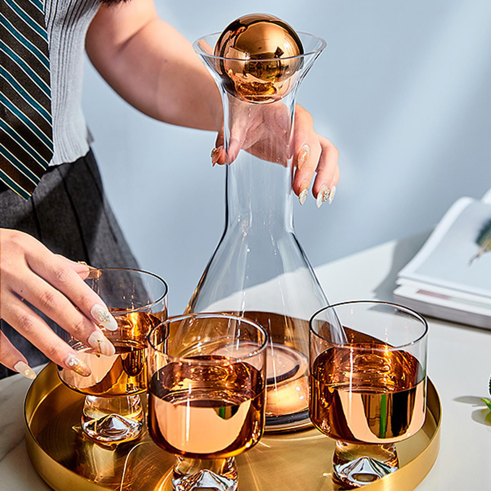 Jarras de agua de vidrio ámbar con resistente al calor para servir bebidas frías, café en casa o en eventos. Dispensador de agua de vidrio resistente al aire libre