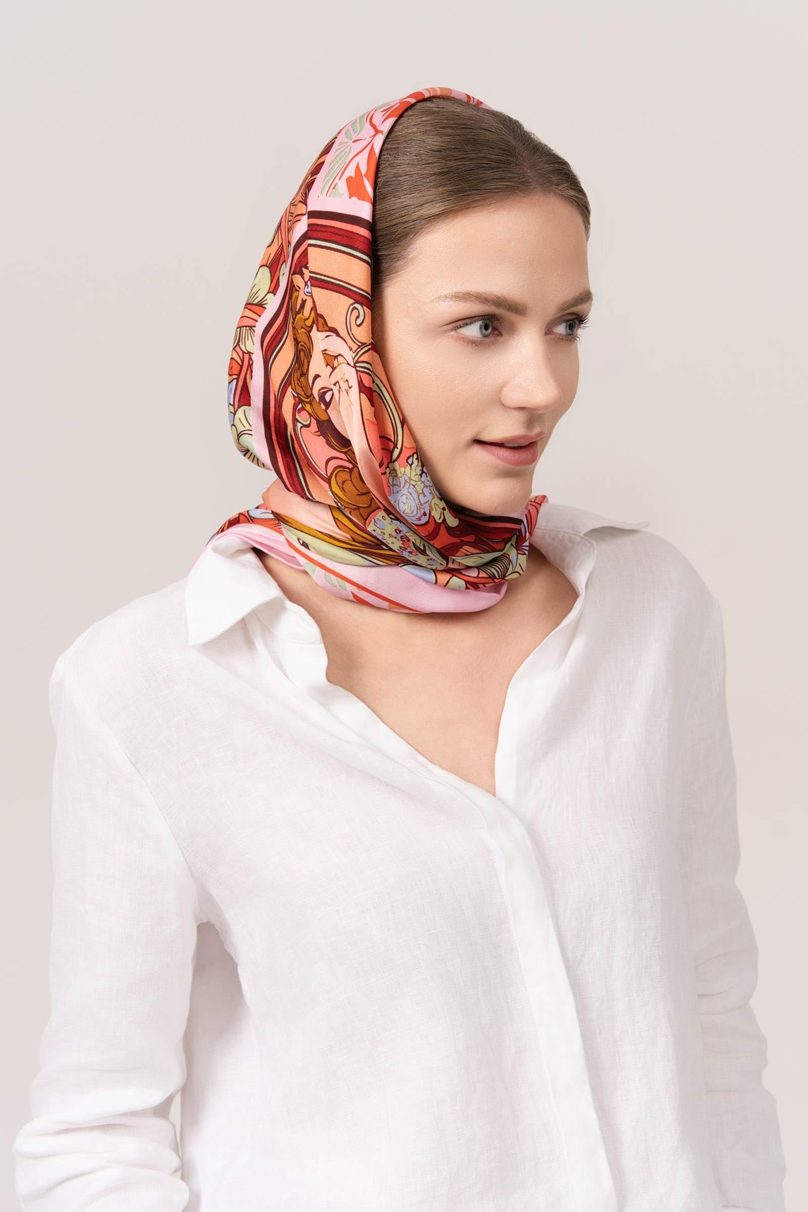 Grand Carré de Soie Naturelle 100 x 100 cm - Foulard Soie Femme Imprimé en Sérigraphie - Carré Soie Roulottage Manuel - Soie Satin - Emballage Soigné