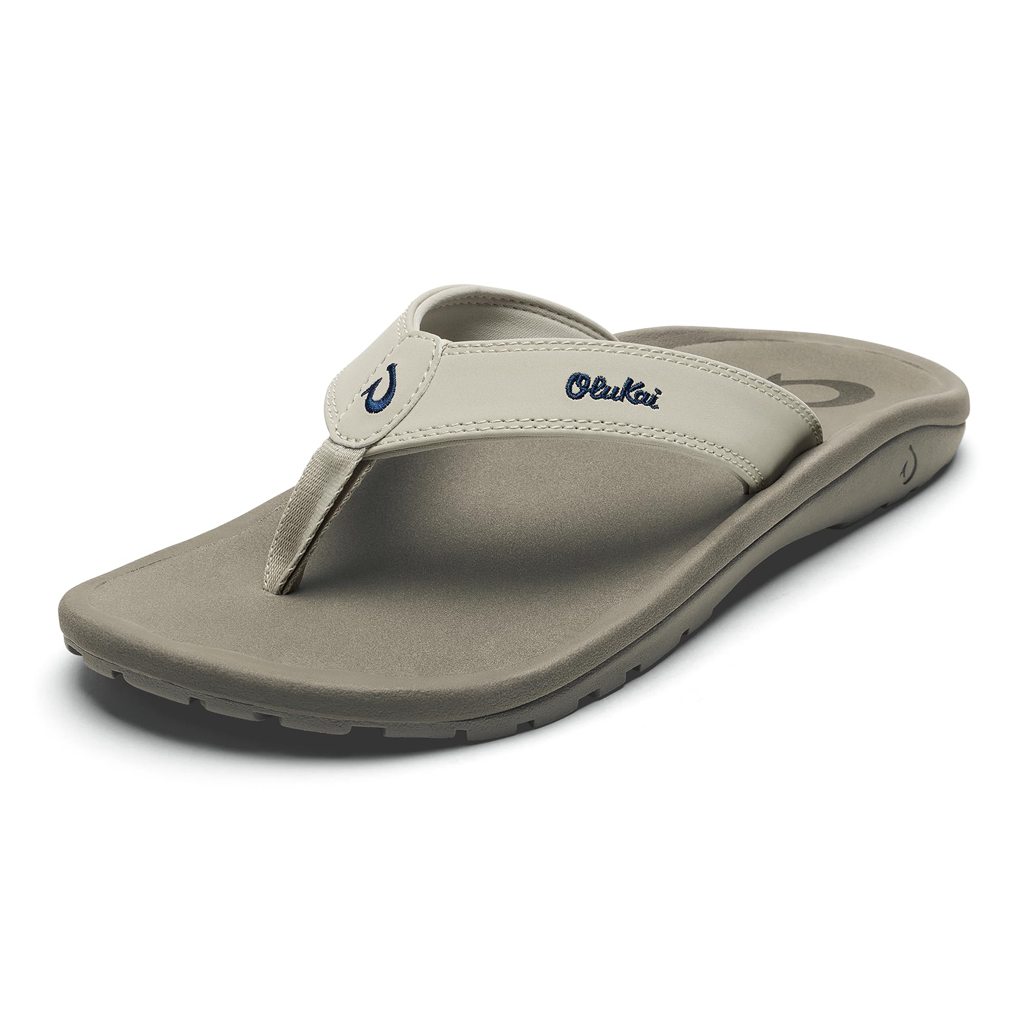 OluKai Ohana Men's Sandals, Water Resistant Flip Flops with Arch Support | Lightweight Comfort for Beach & Travel, Enhanced Traction for Wet Surfaces