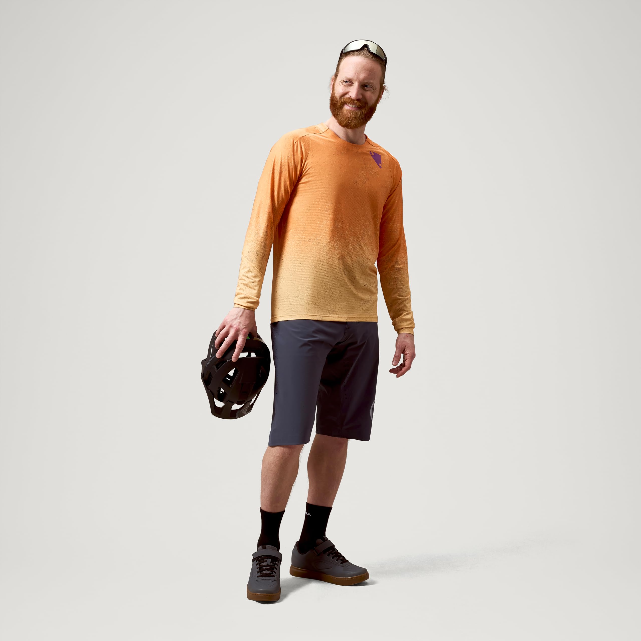 Endura Singletrack Long Sleeve Cycling Print Tee Maglietta da Ciclismo a Maniche Lunghe con Stampa singletrack Uomo (Pacco da 1)