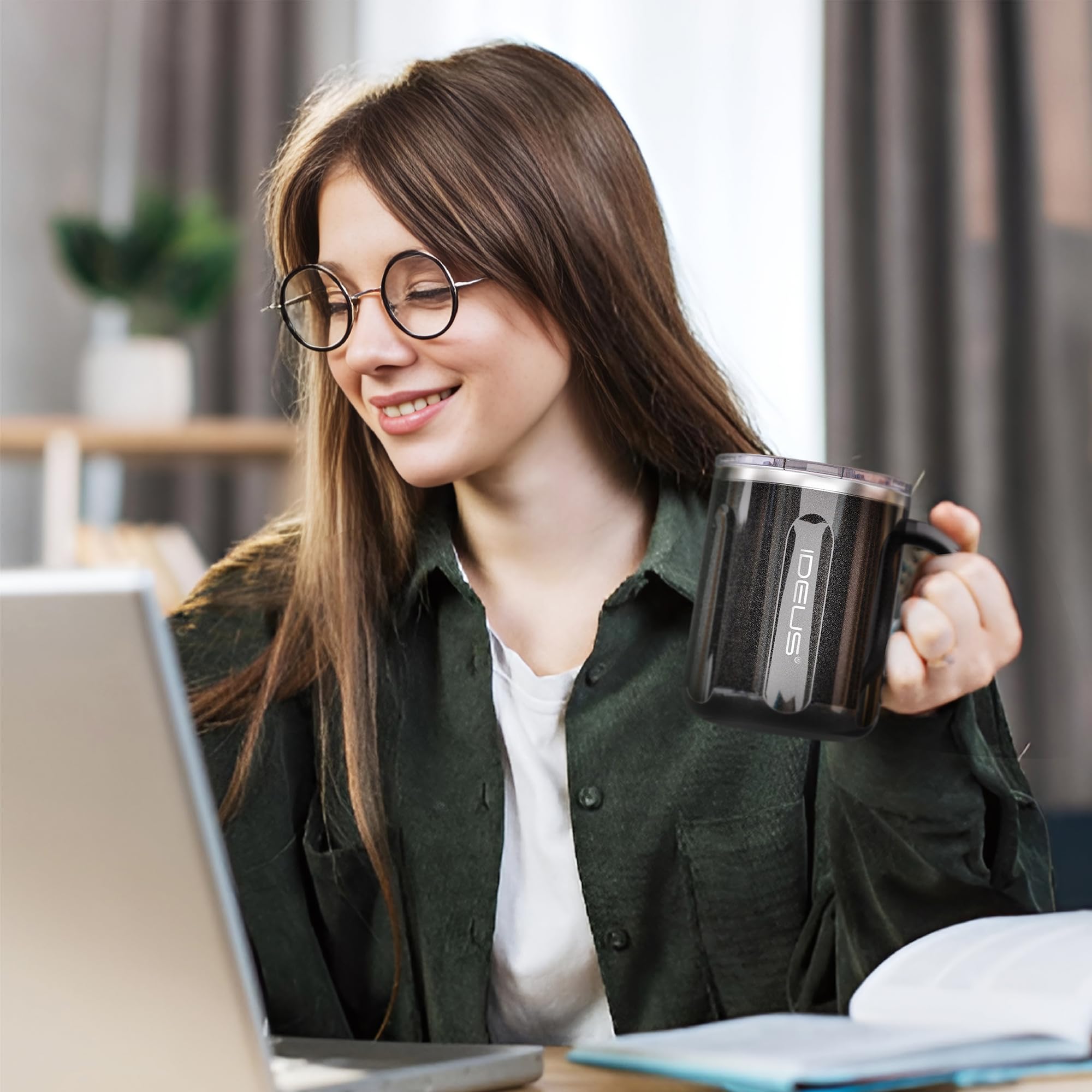 Ideus Taza de café de 16 onzas, taza de viaje de café de acero inoxidable, taza de té a prueba de derrames con asa y tapa, ligera y duradera, ideal para oficina, hogar y uso al aire libre, color negro