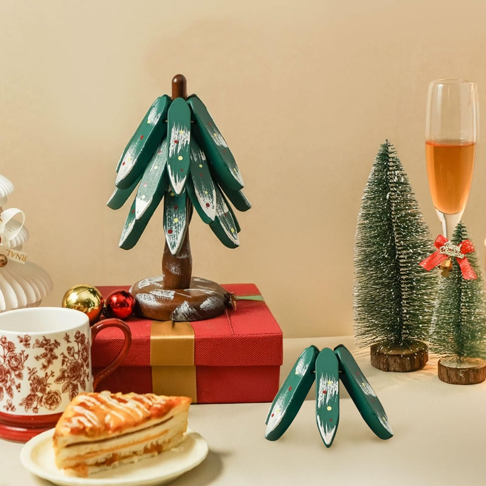 Set Sottopentola In Legno Di Faggio A Forma Di Albero Di Natale | 23 Cm | Sottopentola Pieghevole E Termico Per Pentole E Tazze | Regalo - 2