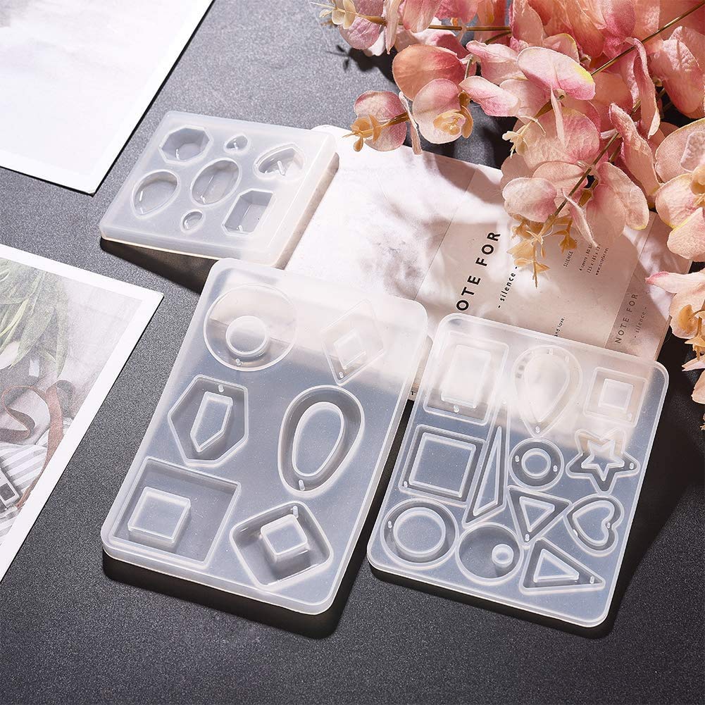 Come usare l'argilla essiccata all'aria con gli stampi in silicone e il primer Gesso