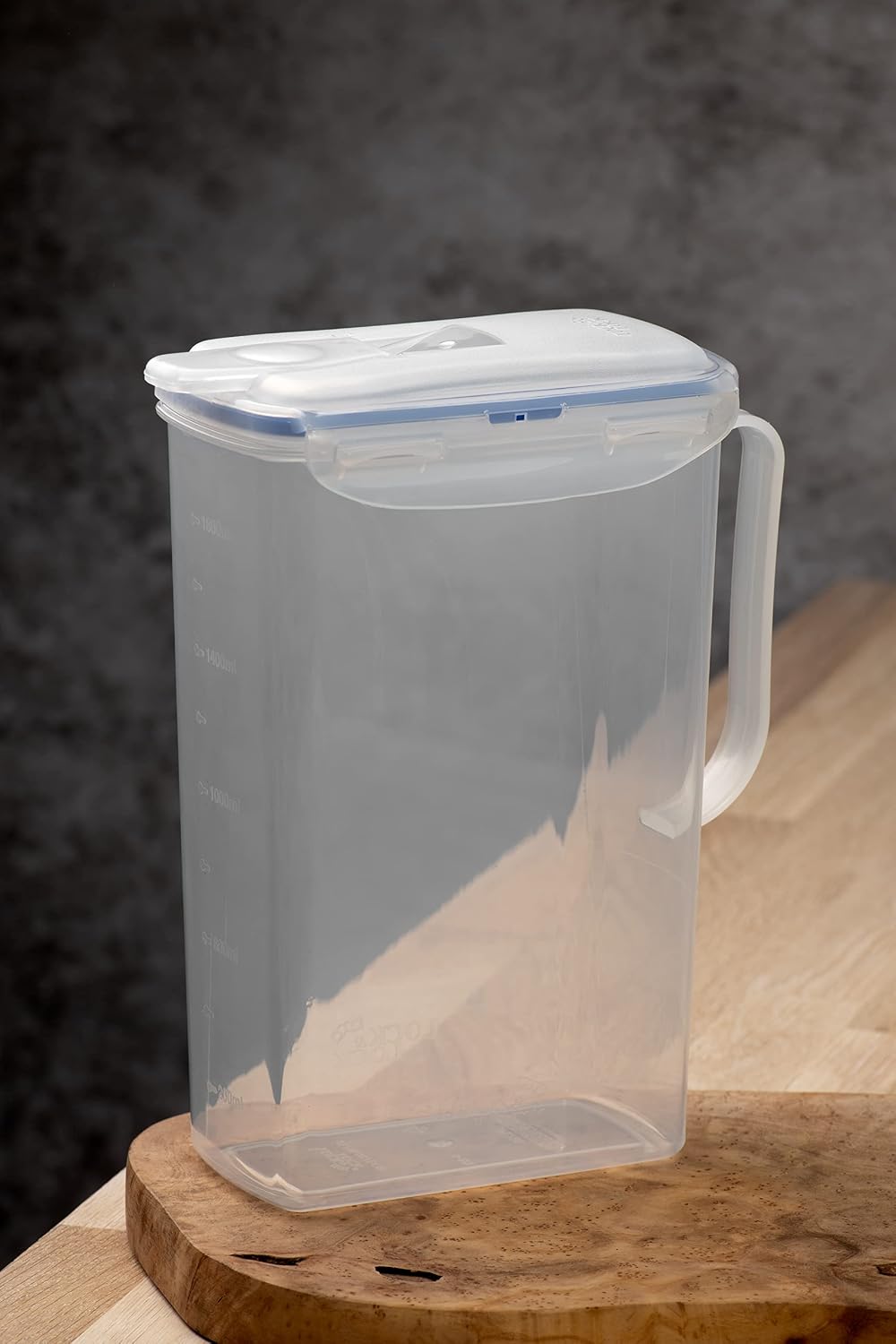 LOCK&LOCK Lock & Lock Aqua Fridge Door Flip Top Lid, 2 litres, Semitransparent Water Jug, 8.5-cup, Transparent