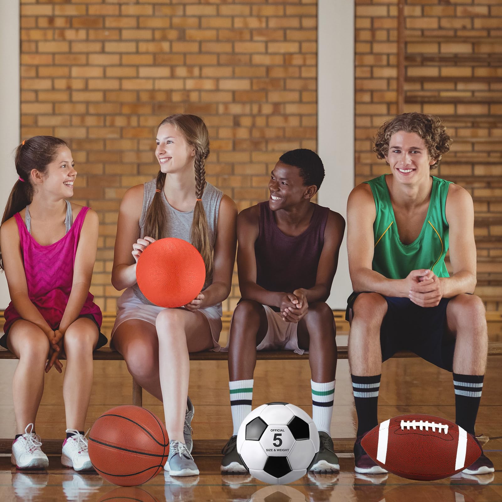 Juego de 4 pelotas deportivas, incluye tamaño oficial de baloncesto, fútbol, fútbol, patio de recreo, bolsa de equipo para adolescentes y adultos, operación de regalo, regalos de bolas de 7