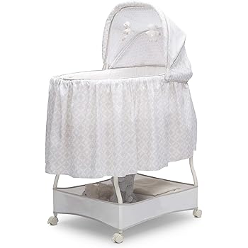 delta snooze bassinet