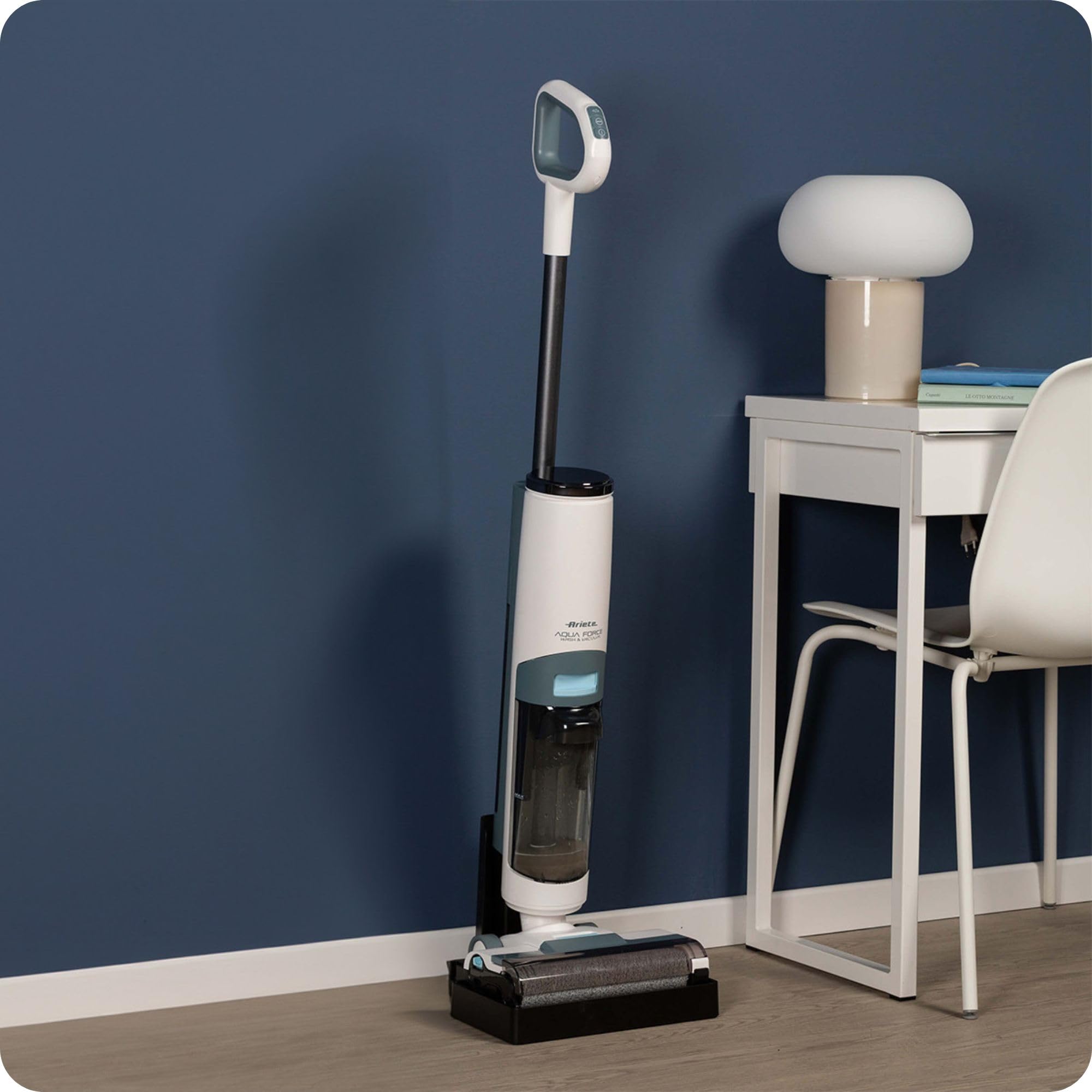 Ariete 2483 Aqua Force Wash & Vacuum, Aspirapolvere Intelligente, Lavapavimenti cordless, Senza fili, Aspira e lava, Peli animali, Sporco liquido e secco, Capacità 700ml, Accessori inclusi