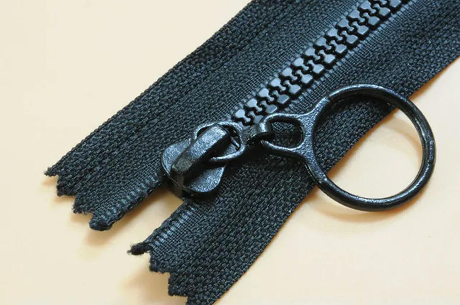 Umass Black 10Pcs 3# Resin Zippers For Sewing Decorative Children's Color Zipper Puller Sleeping Bag Zipper For Garment Accessories