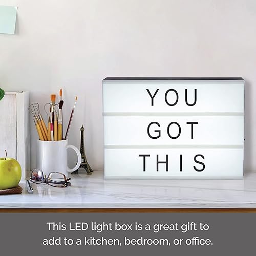 Miniatura 4 de Melannco Letrero LED intercambiable con almacenamiento de cartas, 105 letras y símbolos, uso con USB (incluido) o baterías (no incluidas)