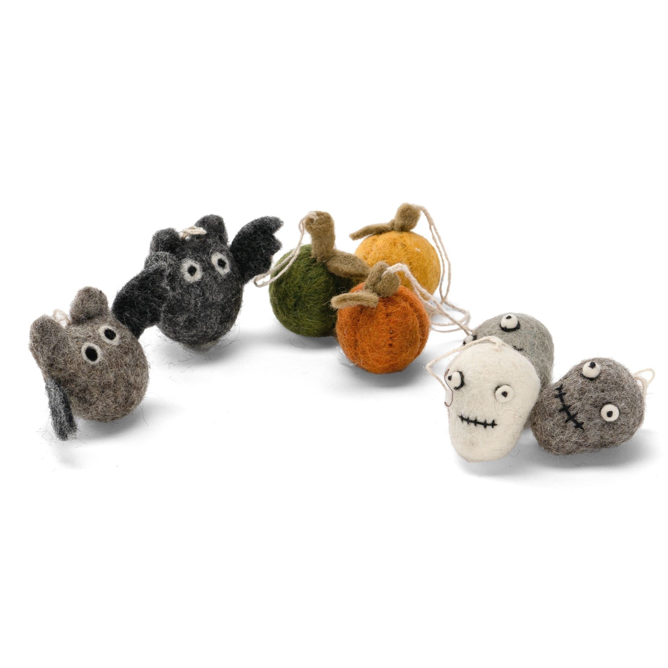 Én Gry & Sif Halloween Set Of 1 - Pieces Gry & Sif Handmade Felt Halloween Decoration Set - Autumn Hanging Pendant With Skulls, Bats And Pumpkins - Set Of Size 8
