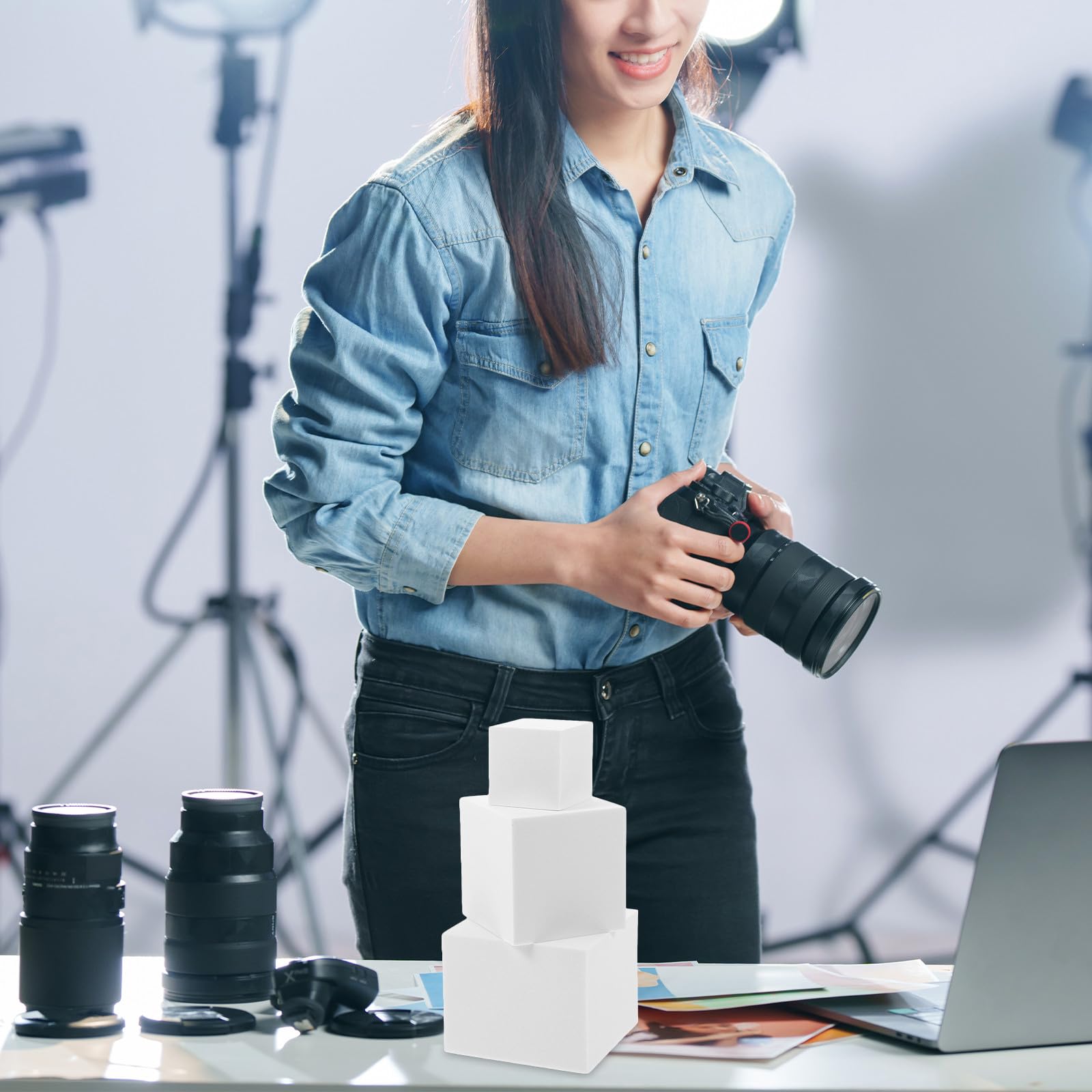 STOBAZA 3 Cubos de Espuma Blancos en Forma de Cubo Accesorio Práctico y Moderno para Fotografía Adecuado para Exhibir Joyería y Objetos Pequeños