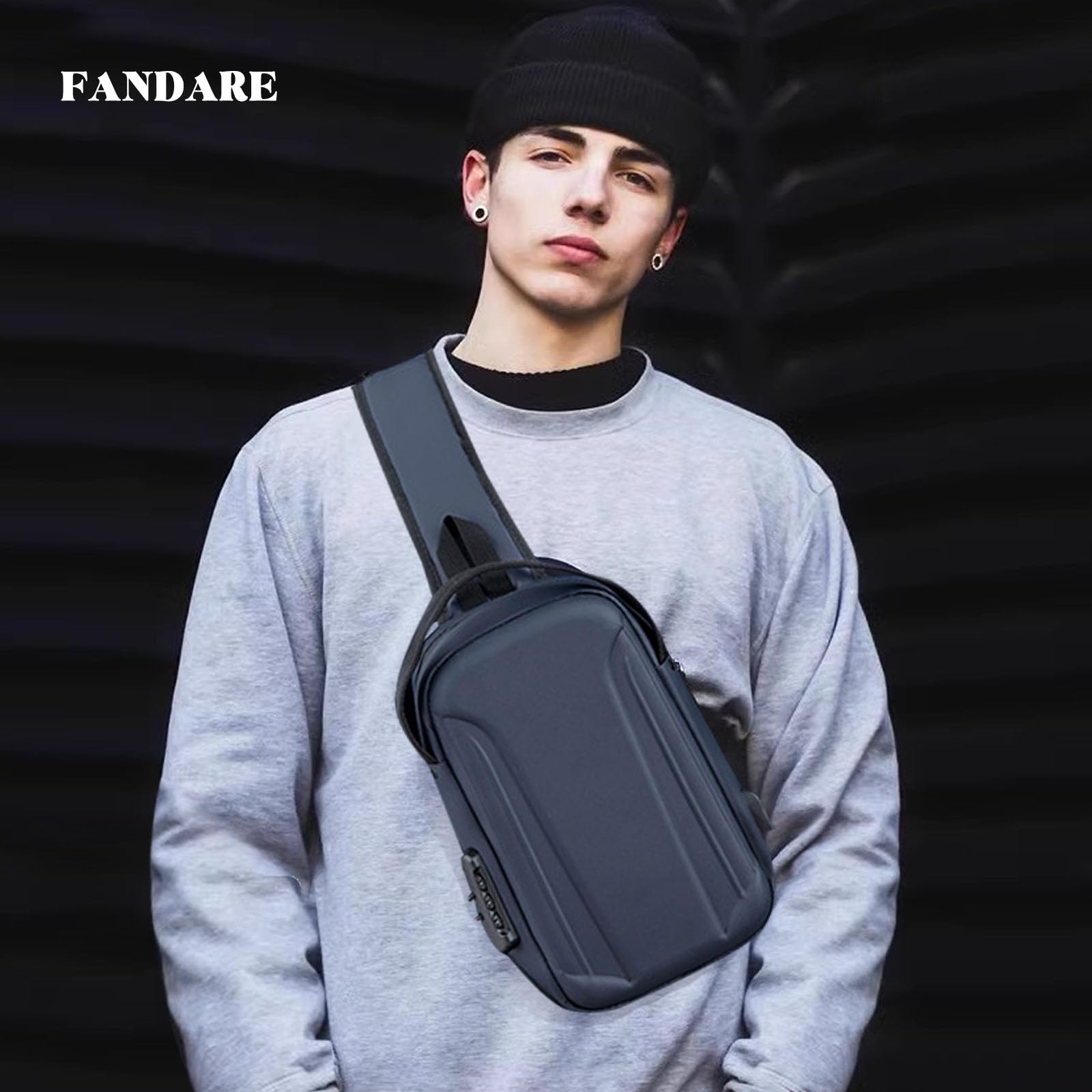 FANDARE Antifurto Zaino Monospalla Uomo Apertura di 180 gradi Borsello a tracolla pratico Marsupio urbano Moderno con USB Borsa petto organizzata Portaoggetti Borse crossbody Zaino Viaggio Sling Bag