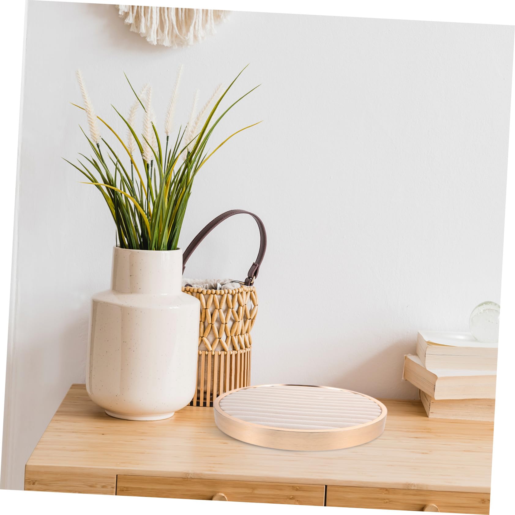 Bandeja Redonda Pequeña de Terciopelo Beige para Joyería Organizador Versátil para Anillos Pendientes y Pulseras Exhibidor Protector para Tienda y Uso Personal