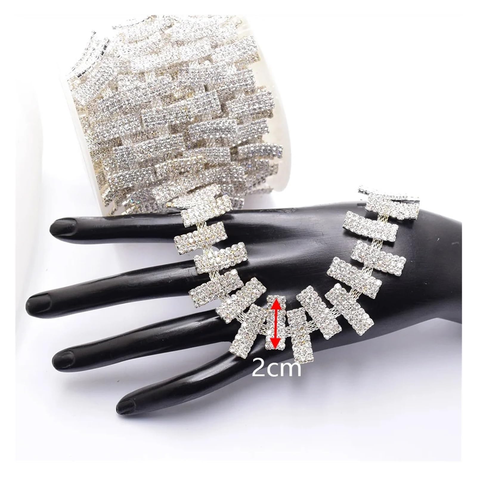 Chaîne strass cristal pour customiser une robe de mariée unique