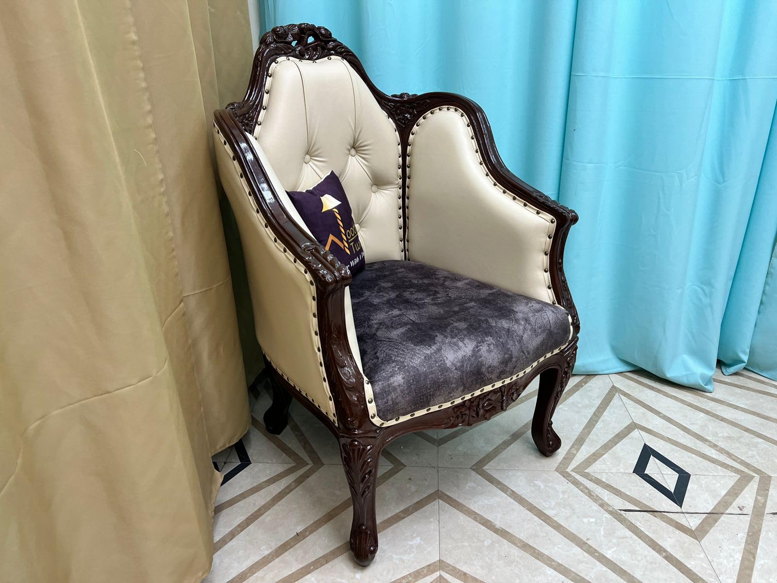 Wooden Twist Hand Carved Baroque Style Sofa Chair (Walnut Finish)