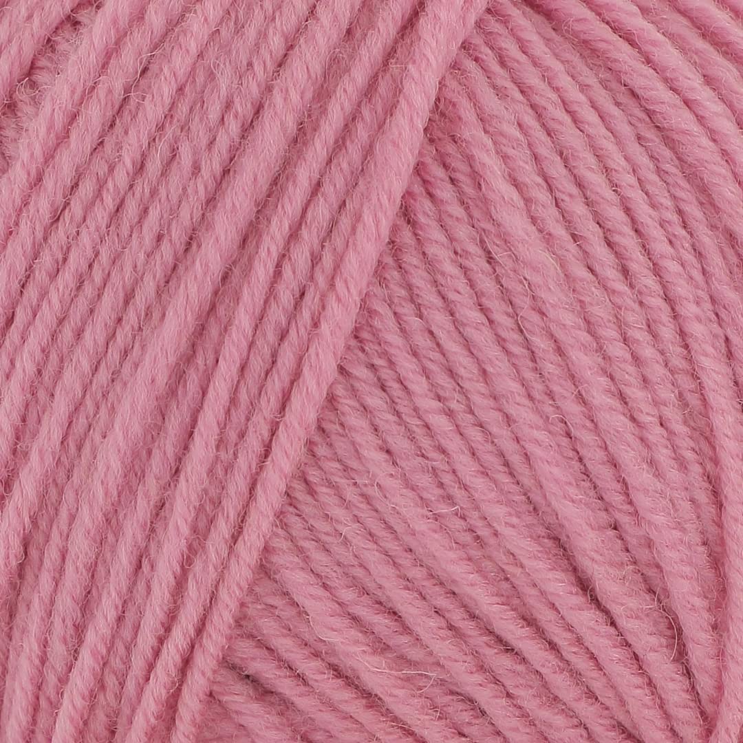 King Cole 1433395 Luxury Merino DK Vintage Rose Yarn - 140M, 50g