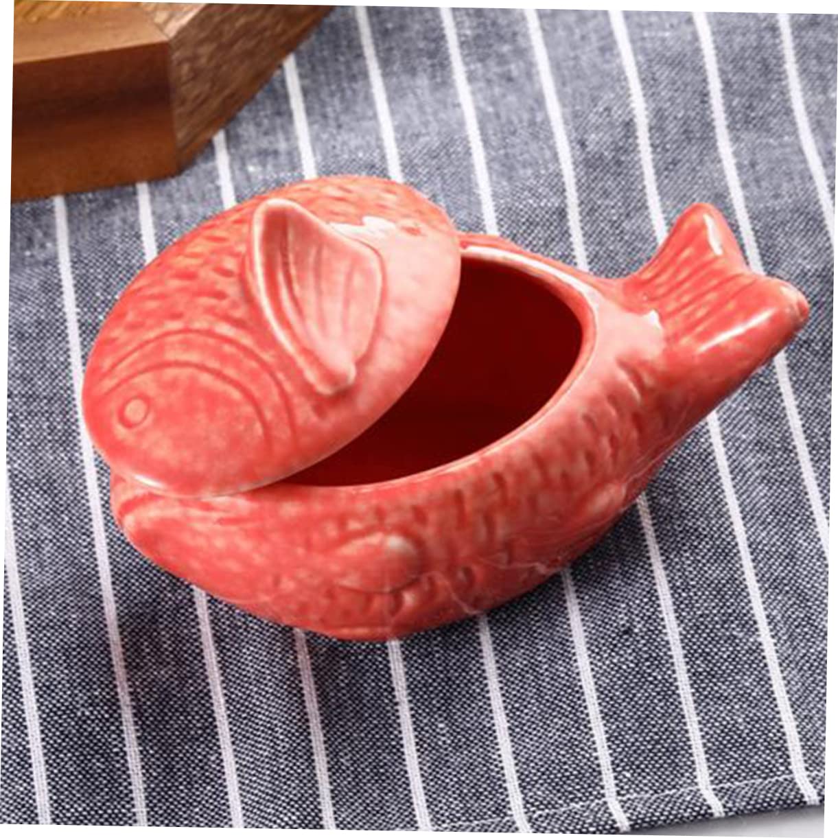 MAGICLULU Keramik Spülmaschinenfest und Leicht zu Reinigen Saucenschale in Fischförmigem Design mit Deckel Japanischer Stil für Restaurant und Zuhause