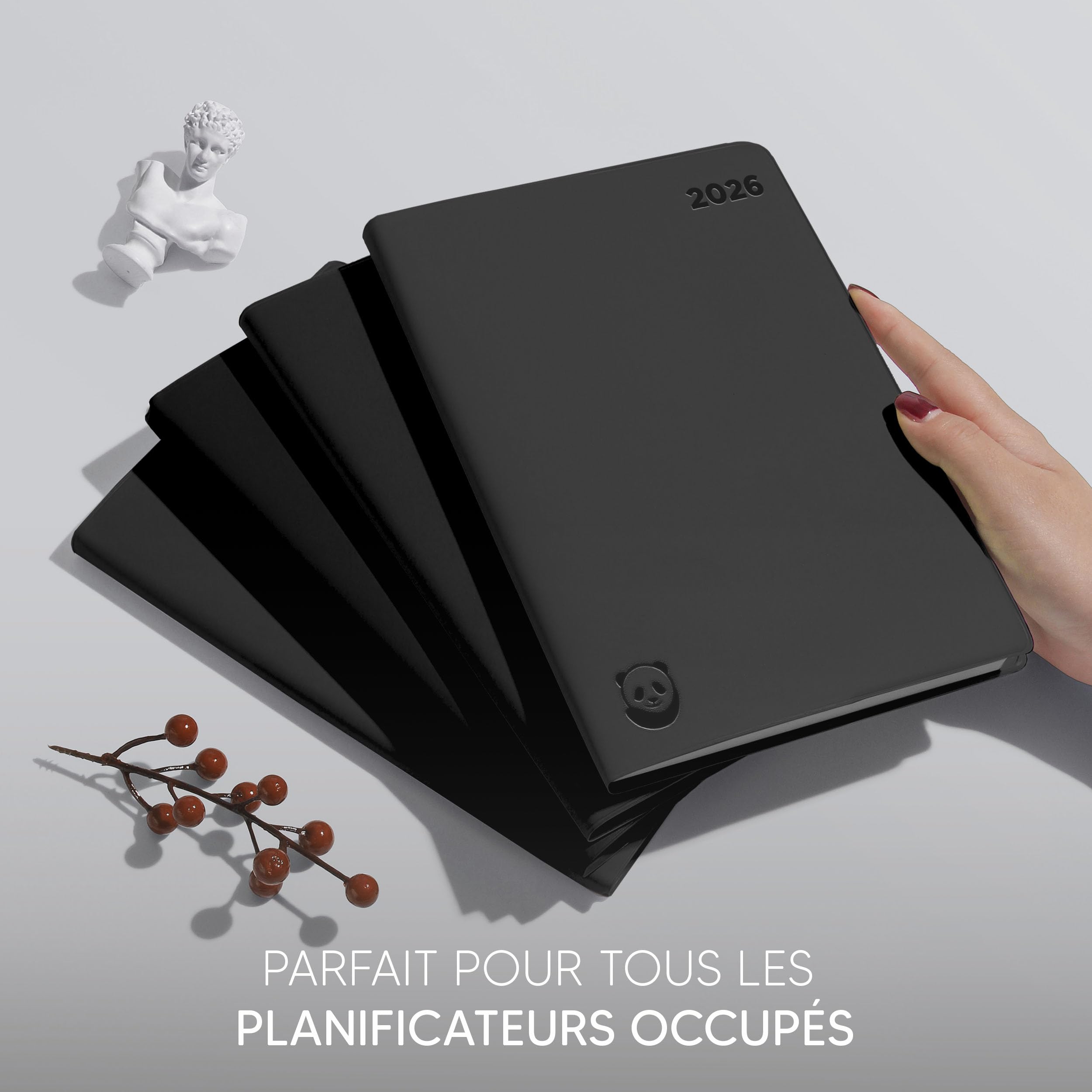 Agenda Semainier Premium 2026 par Smart Panda – A4, Couverture Souple, Argent – Intervalles de 30 minutes avec Boîte Cadeau – Calendrier Annuel, Novembre 2025 - Décembre 2026 – en Français