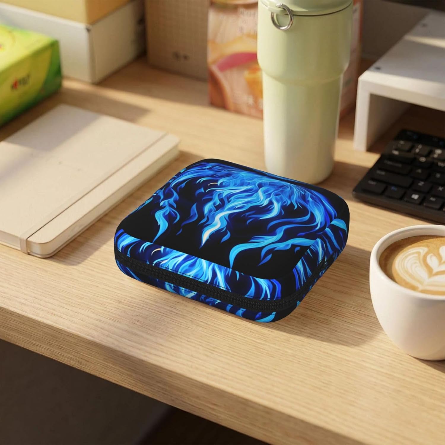 Indigo Flame Print Print Women Period Bag Sanitary Pouch Portable Pad Pouch Tampon Holder Small Zipper Pouch Storage Bag