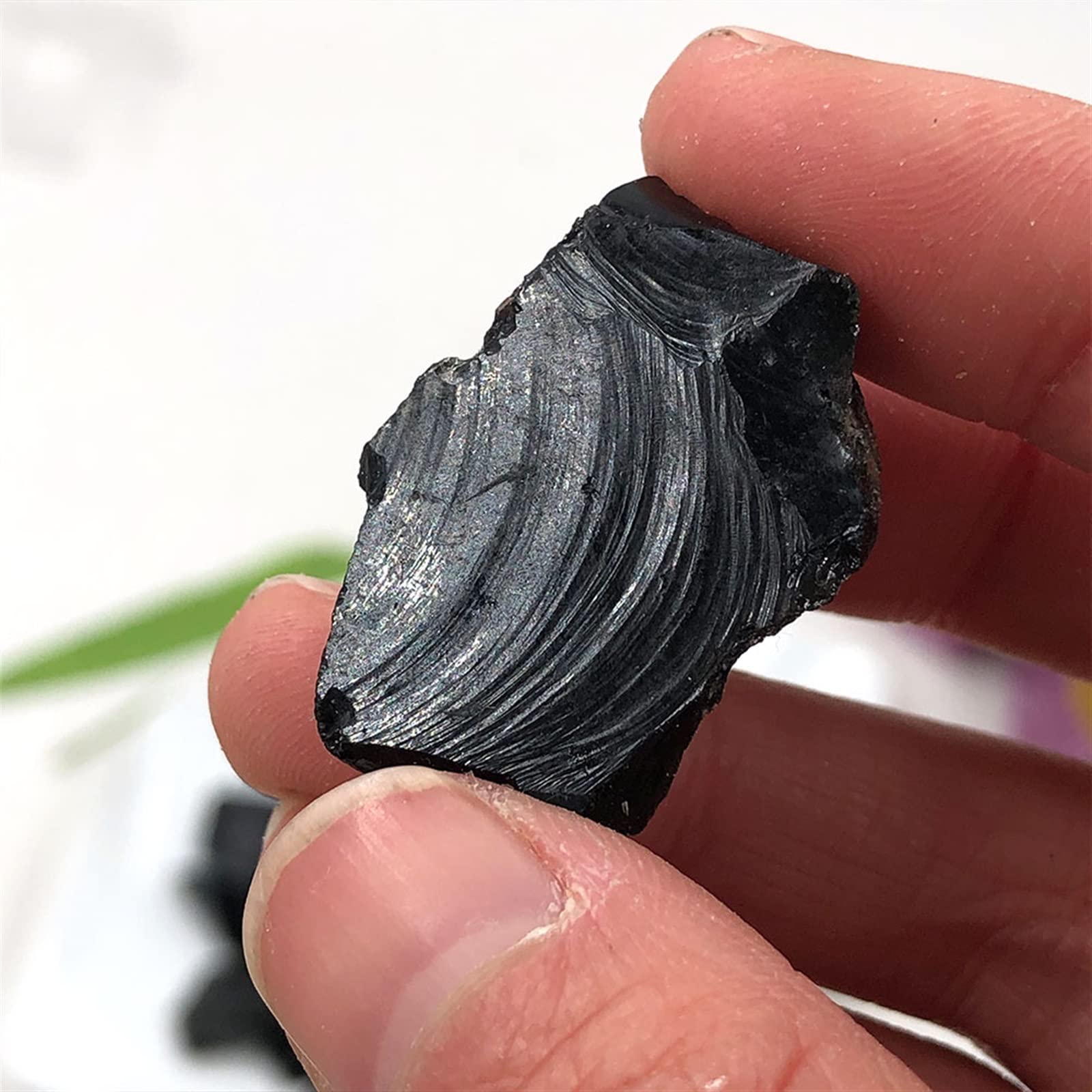 100 g Sfuso Naturale Grezzo Nero Ossidiana Pietra Grezza Cristalli di Quarzo Roccia Acquario Decorazione della Stanza di casa Regalo Raccolta domiciliare