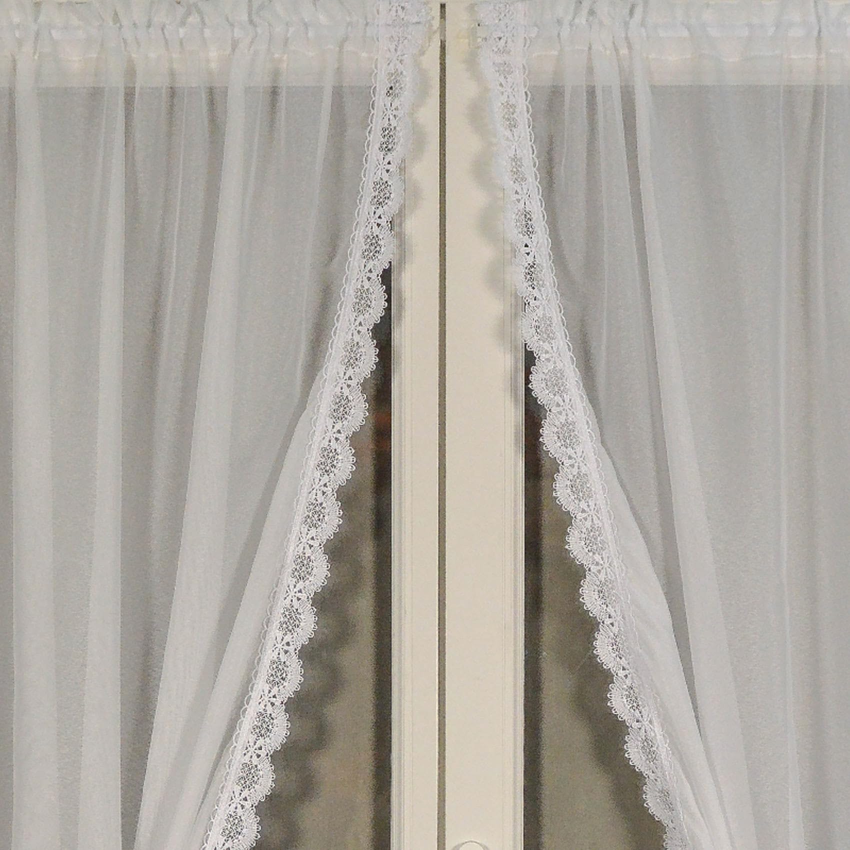 Paire de Rideaux Bonne Femme à Bord Macramé - Polyester - Style Traditionnel et Moderne - Ourlet Passe Tringle - Prêts à Poser - 95 x 160 cm - Blanc