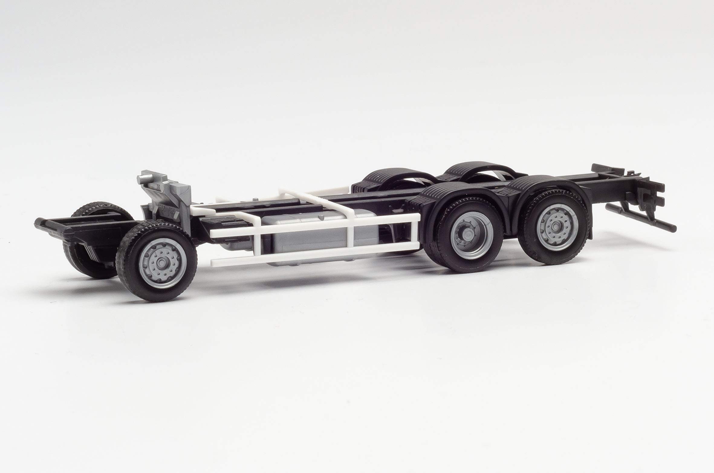 herpa Scania CR/CS 085168 Chassis Truck for 7.45 m Structures in Miniature for Crafts, Collecting and as a Gift, Multi-Coloured