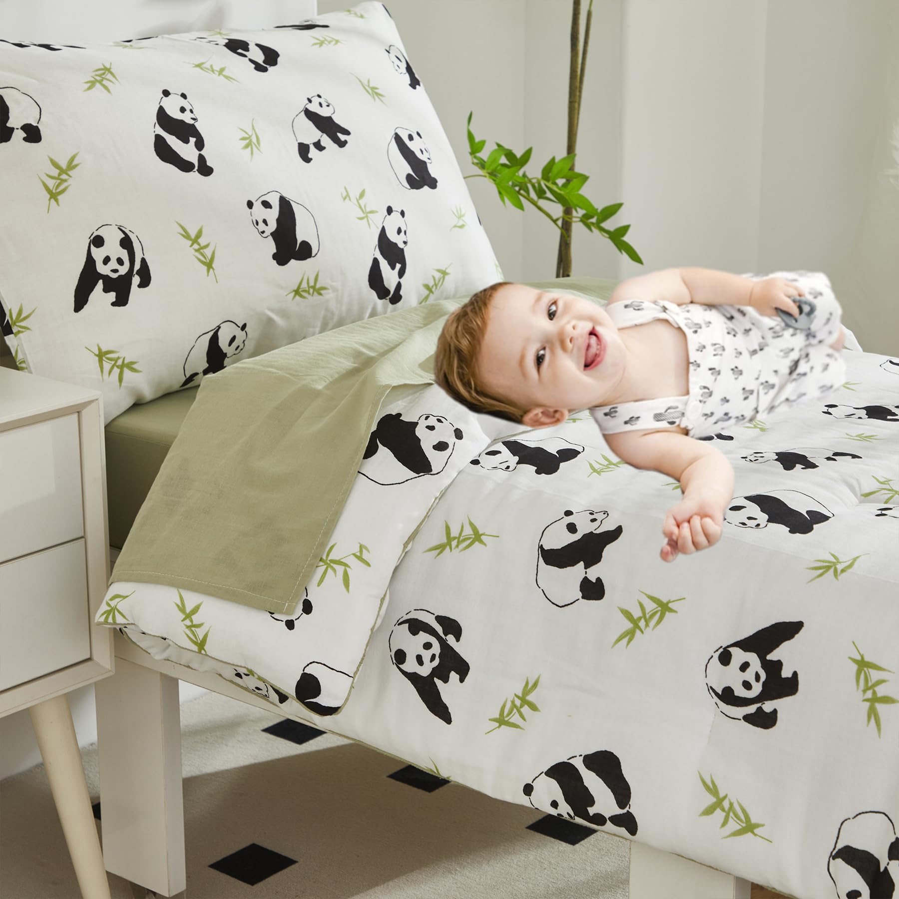 Brandream Juego de ropa de cama para niños y niñas con estampado de panda, sábana encimera, sábana bajera y funda de almohada, 4 piezas, blanco y verde
