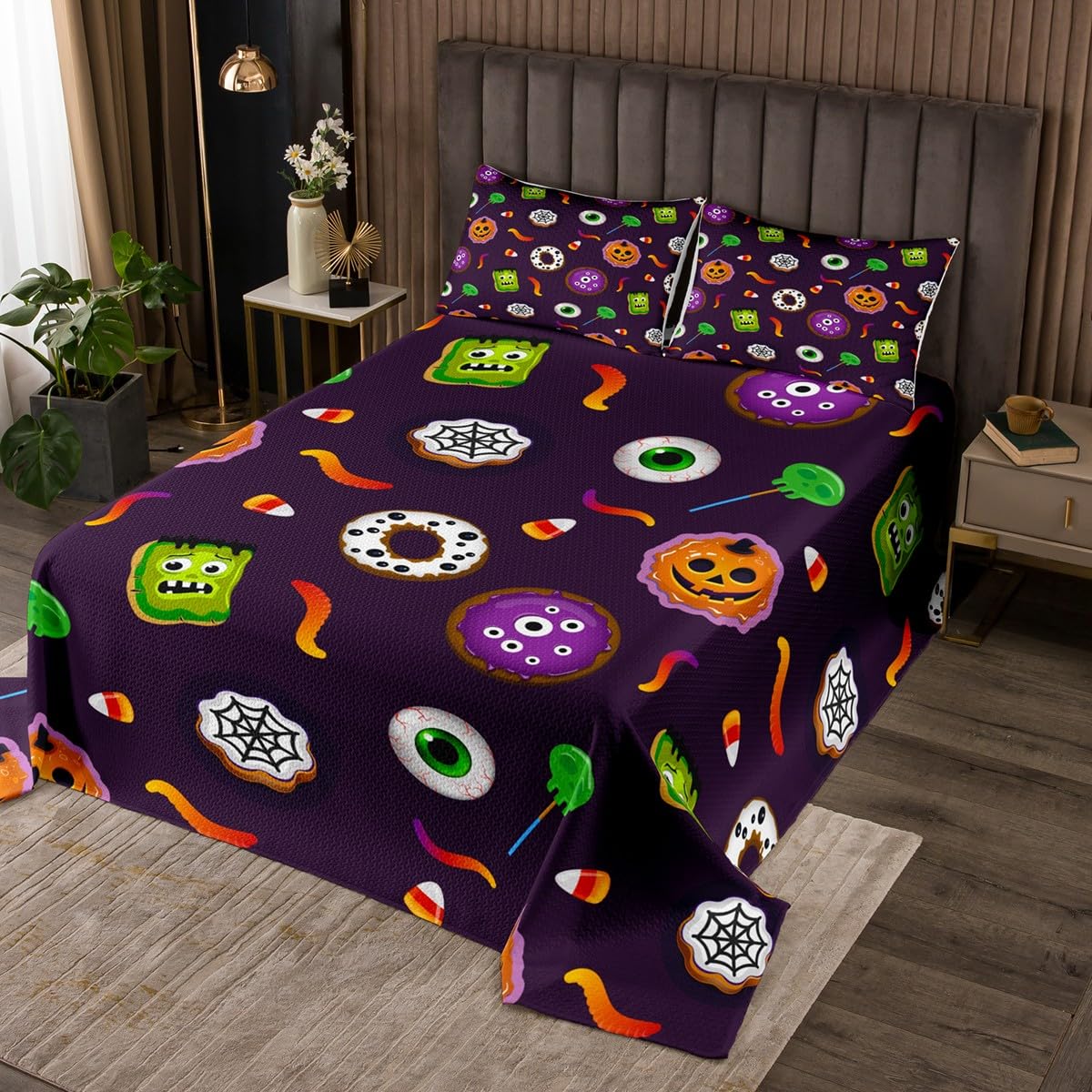 Halloween Bedspread Set Halloween Candy Doughnut Coverlet Set Gothic Pumpkin Lantern Quilt Set Twin,Toddler Bedding Set for Kids Girls Women,Gothic Spooky Horror Spider Webs Halloween Decorations