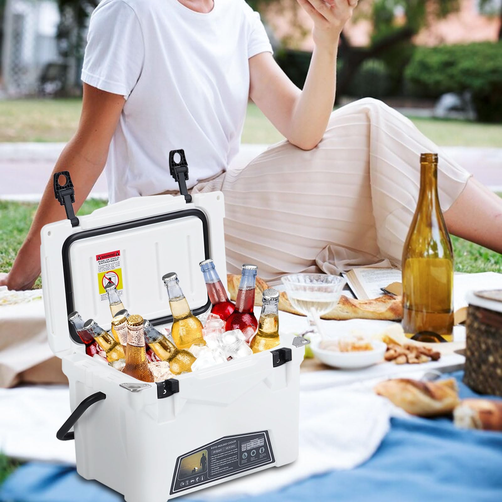 Garvee Kühlbox Passiv – Hochleistungs-Thermobox Für Camping, Angeln & Outdoor – Robuste Eisbox Mit PE-Isolierung & Auslaufschutz – Isolierbehälter Für 3–5 Tage Eishaltung, Weiß | Ergonomischer Tragegriff & rutschfeste Standfüße Unverwüstliches rotationsge