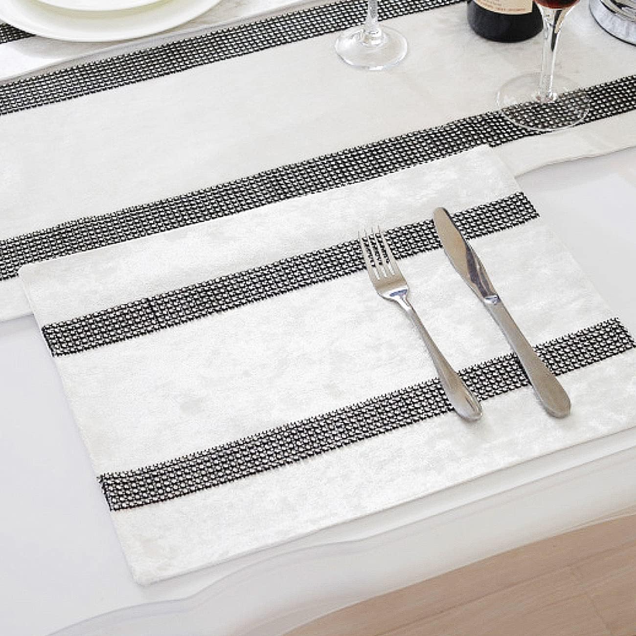 Jiino Table Runner 98 inches Long Creamy White Glitter Table Runner for Kitchen Coffee/Dining/Sofa/End Table Bedroom Home Living Room Decor for Holiday Dinner 13x98 inches Cream White