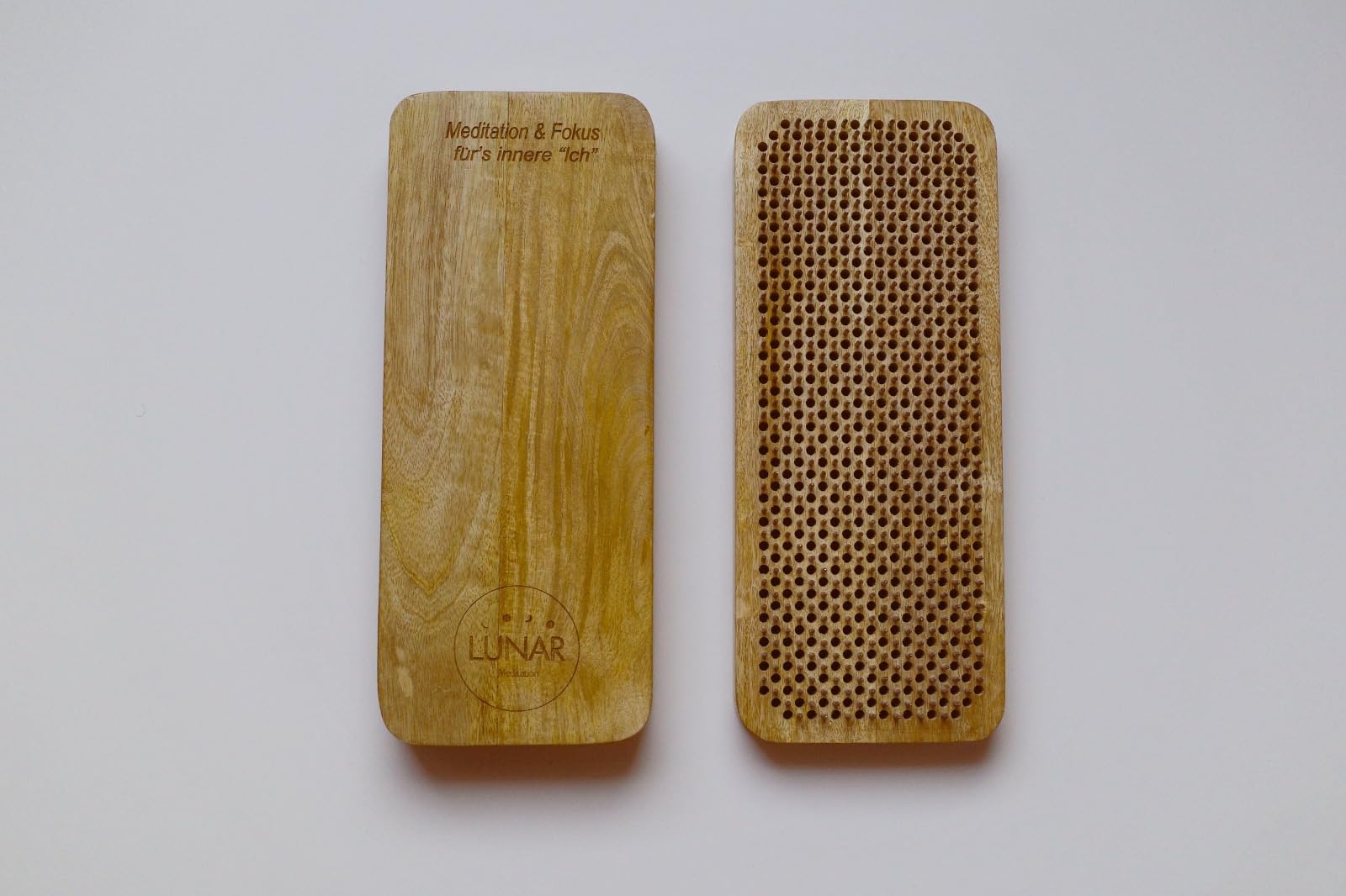 Generisch Lunar Meditation Sadhu Board aus 100% Mangoholz mit hochwertigen Edelstahl Nägeln zur Mediation und Fokus auf das innere Ich/Schmerztherapie/Aneignung von Mut/Aufbau von Vetrauen