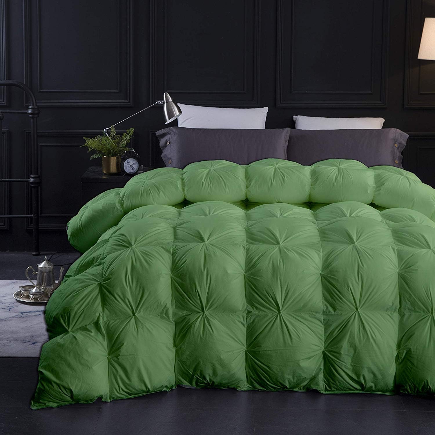 Moss Pinch Pleated Down Comforter/Duvet/Quilt 1 Piece Emperor King (108 x 116) Inches 100% Egyptian Cotton 300-TC