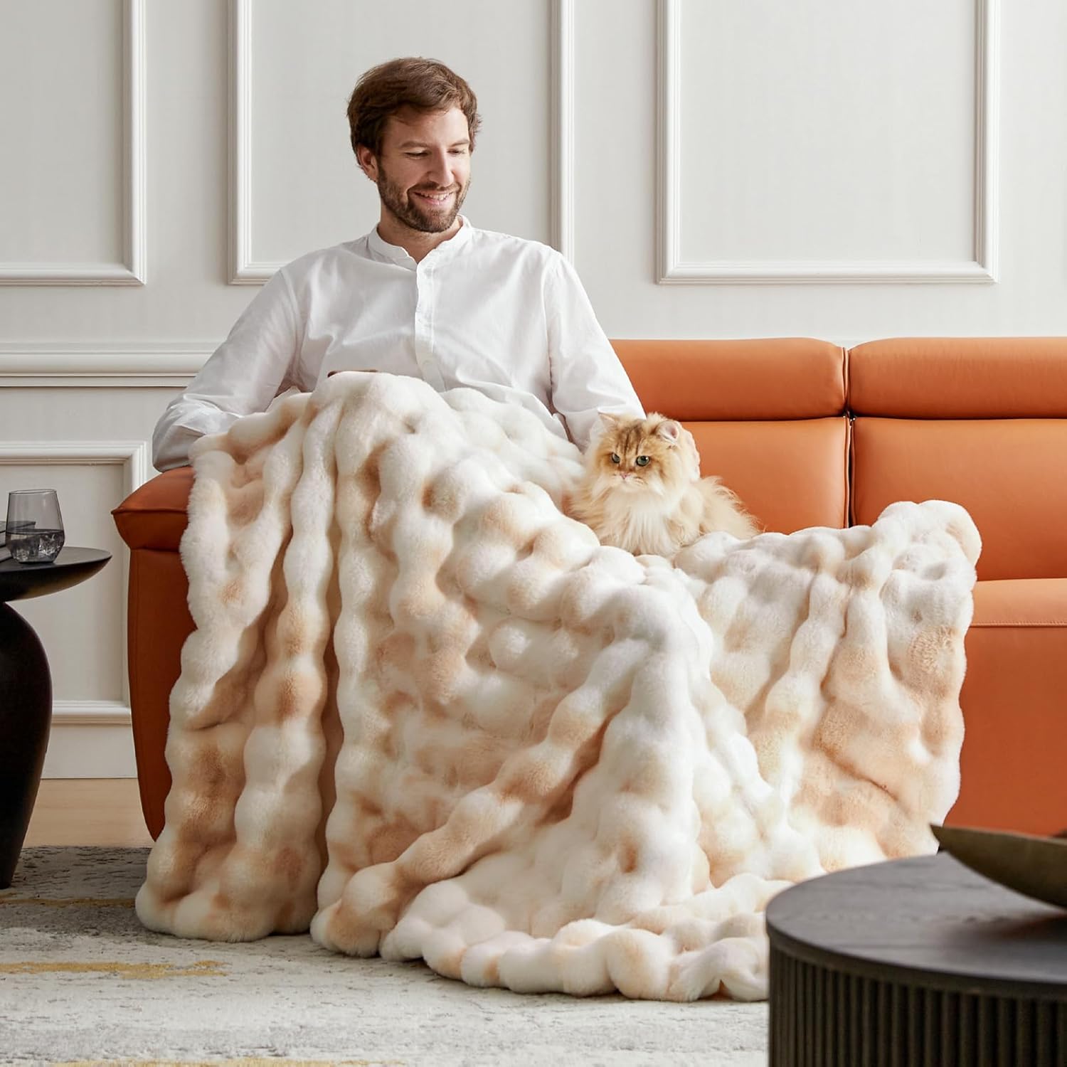 TINA’S HOME Faux Fur Throw Blanket for Couch,1000GSM Fuzzy Fleece Tie-dye Bubble Rabbit Fur Blankets, Soft Thick Plush Warm Blankets for Bed Living Room 60 * 80 Inches Cream