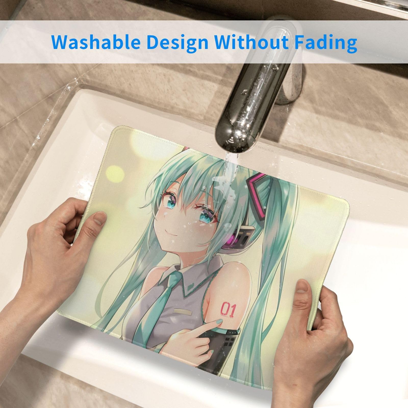 Amazon.co.jp: 初音 ミク ゲーミングマウスパッド 防水 標準サイズ