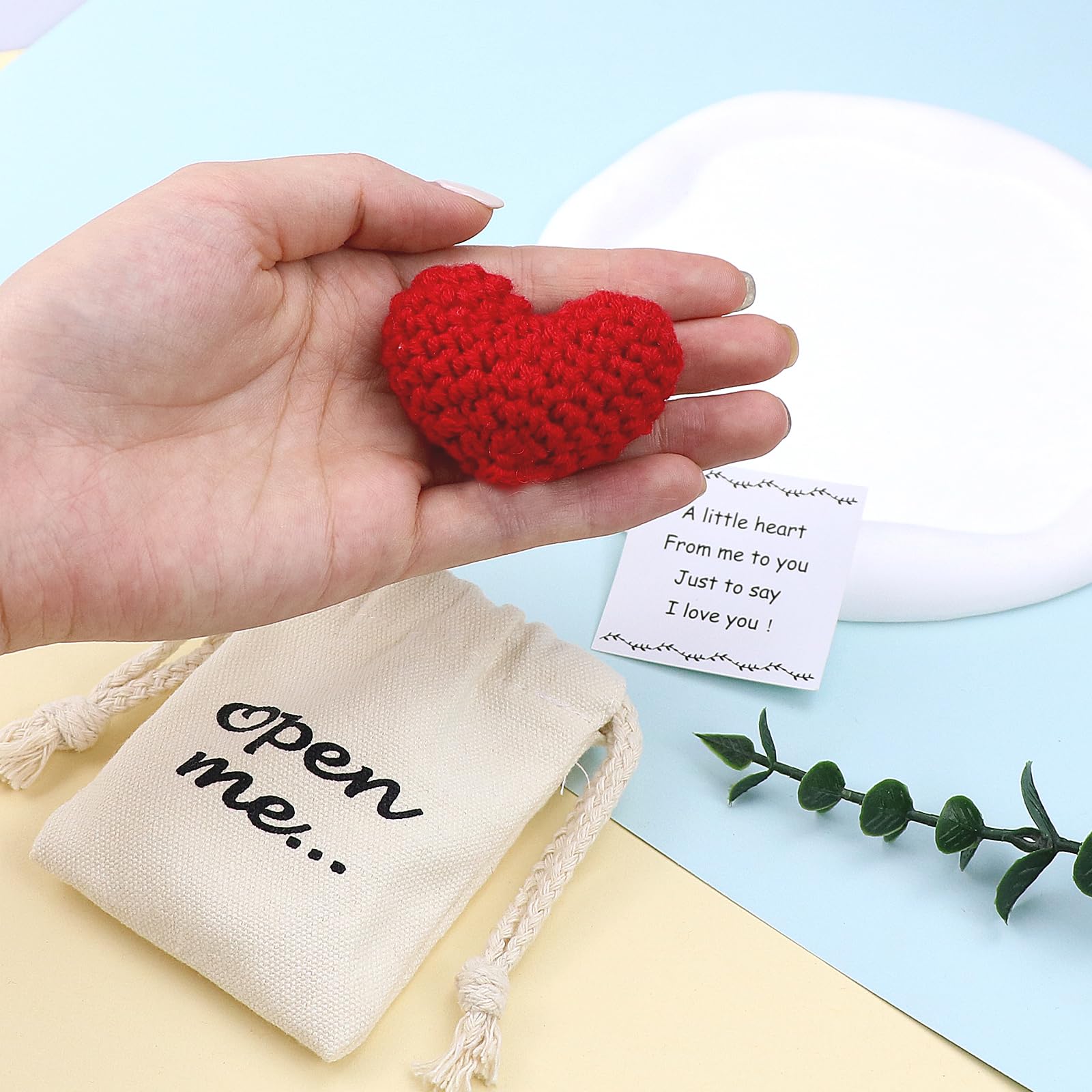 Cadeau de poche avec inscription « I Love You » - Cadeau pour lui pour elle en crochet - Cadeau pour femme (cœur)