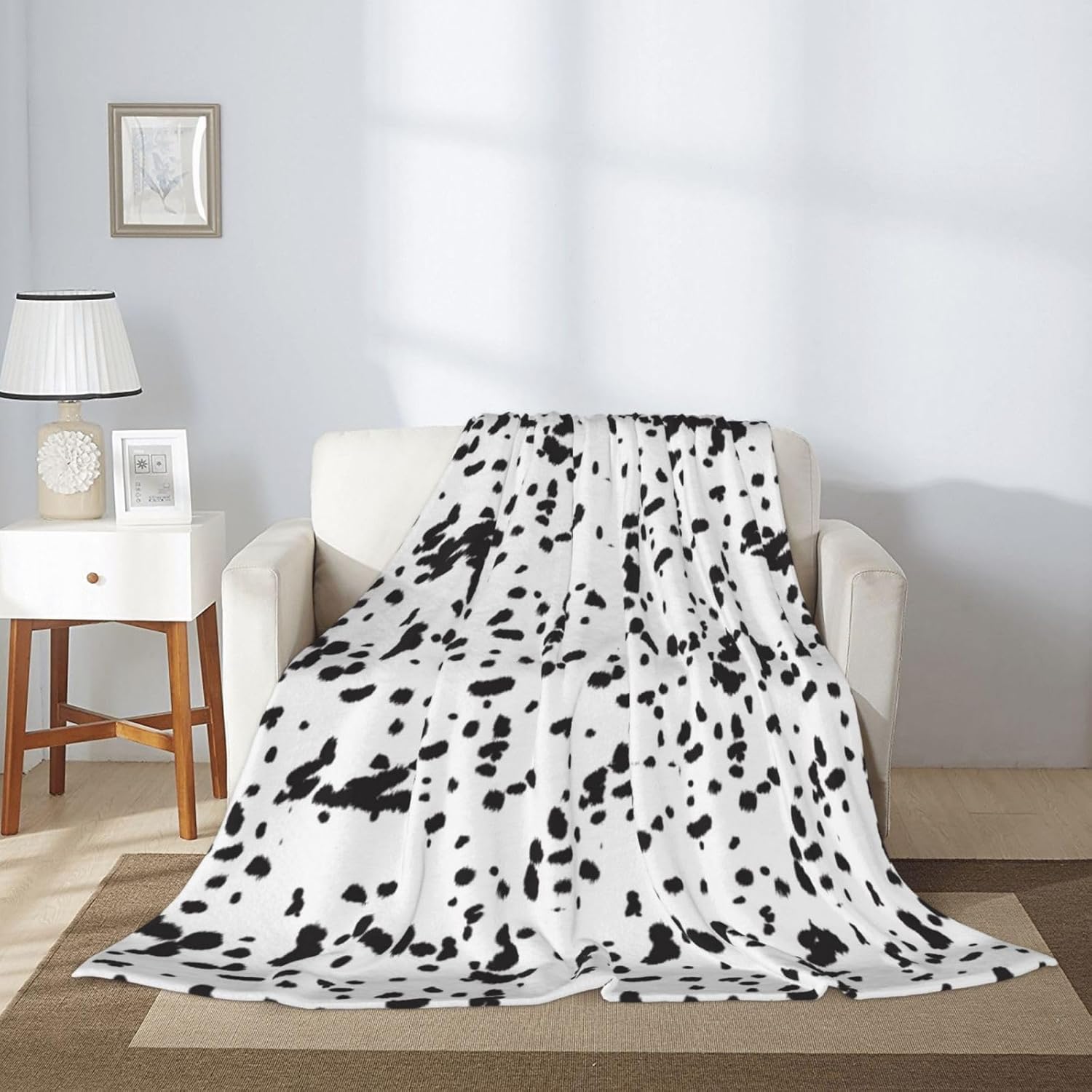 Dalmatian Dog Blanket Cute Comfort Warm Dalmatian Dog Throw Blanket Soft Fleece Blankets Dalmatian Gifts for Kids, Black