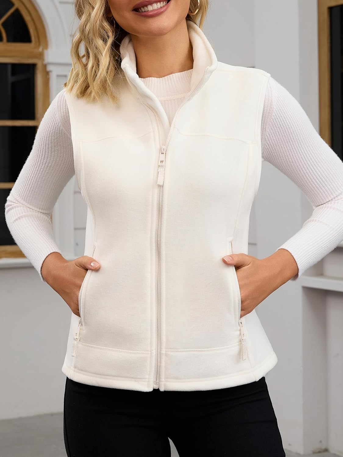 Women's Full-Zip Soft Polar Fleece Vest with Side Pockets Warm Fashion Stand Collar for Fall and Winter - Image 3
