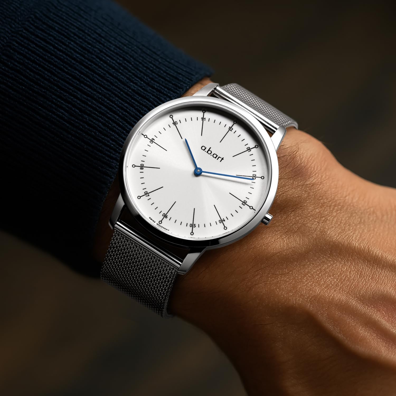 a.b.art Herrenuhr, Quarzuhr mit Schweizer Ronda-Uhrwerk, Saphirglas, weißes Zifferblatt, silbernes Milanaise-Armband, ultraflaches Design, 41 mm