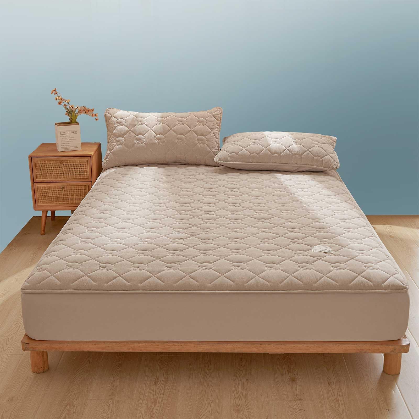 Xrare Cotton Fitted Sheet (1PC), Padded Cotton Bedsheet(180x200+30cm), King Size Camel