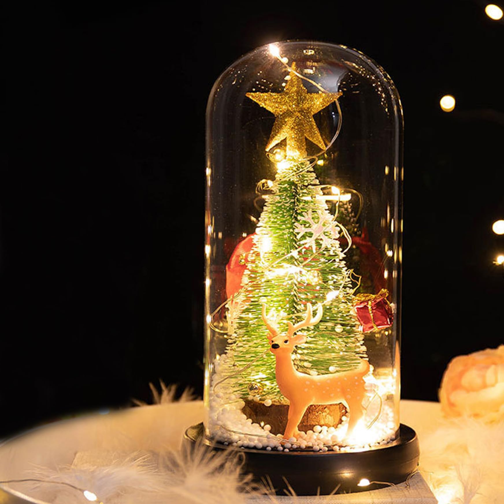 Arbre de Noël de table LED sous dôme en verre de 8,7 pouces avec renne
