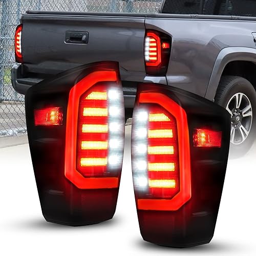 AUTOONE Conjunto de luz trasera LED para Toyota Tacoma 2023 con carcasa negra, lente ahumada, repuesto de lámpara trasera para Toyota Tacoma 2016,