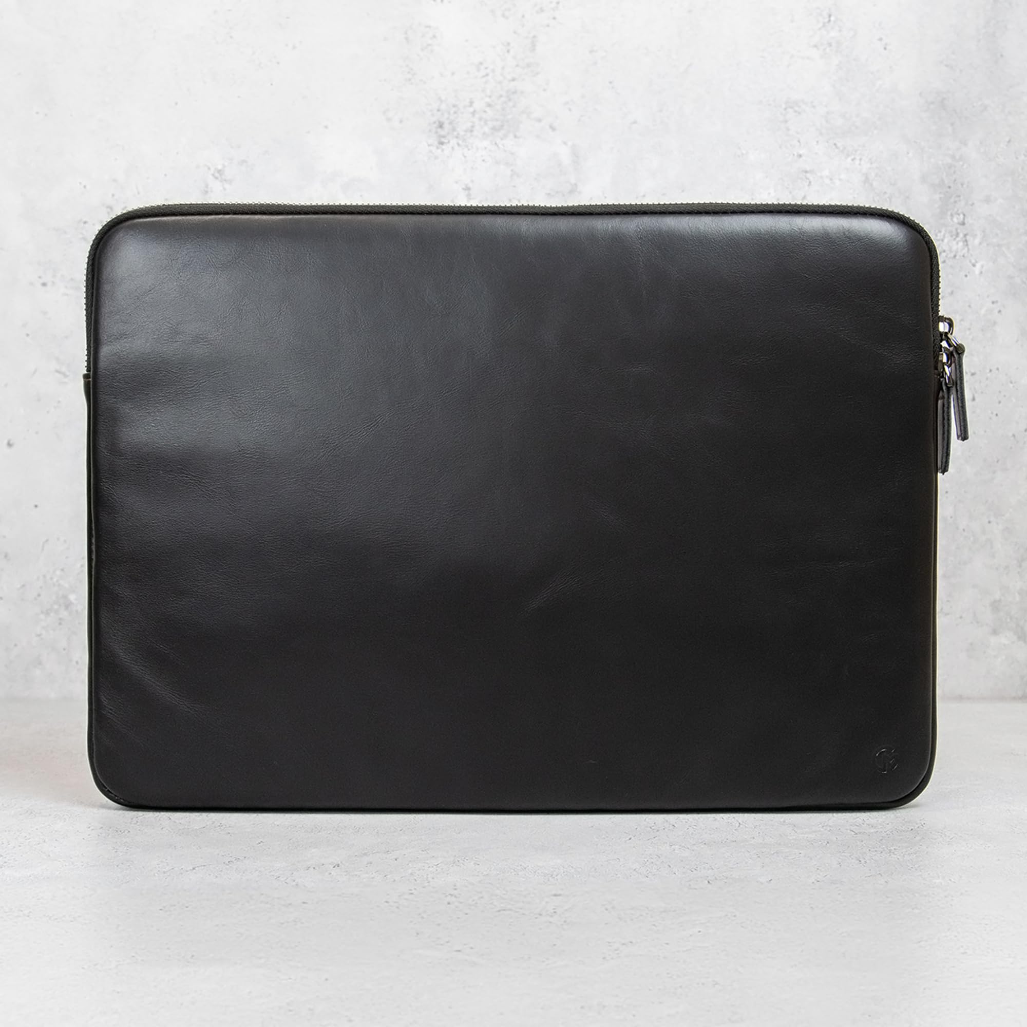 Casemade Funda de piel auténtica con cremallera para laptop, bolsillo interior y forro de lana, compatible con Apple MacBook, HP, Dell, Asus y Levovo (14 pulgadas, color negro)