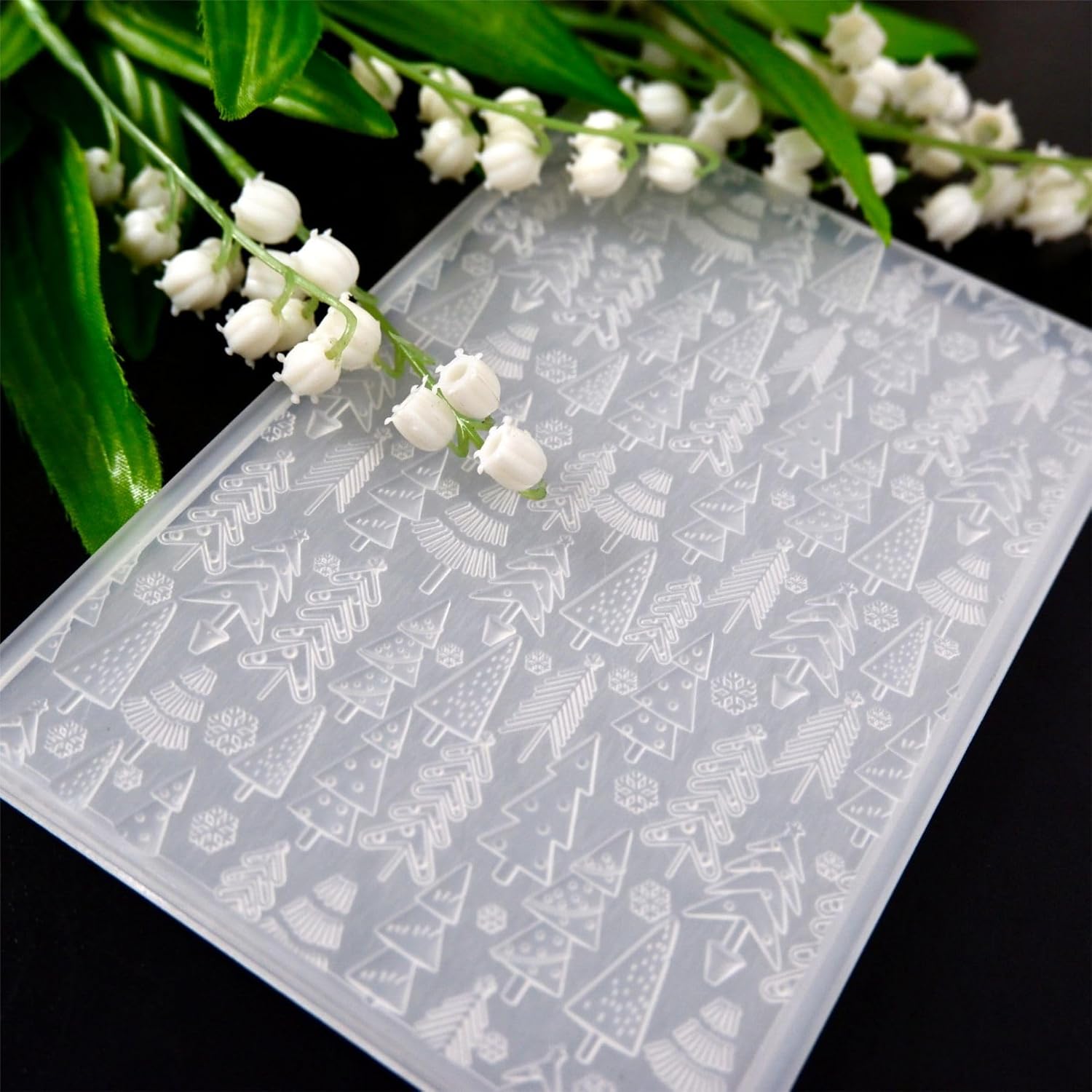 3D Christmas Forest Embossing Folders for Card Making, 3 d Trees Embossing Folder Template for DIY Paper Crafting Scrapbooking Polymer Clay Decoration