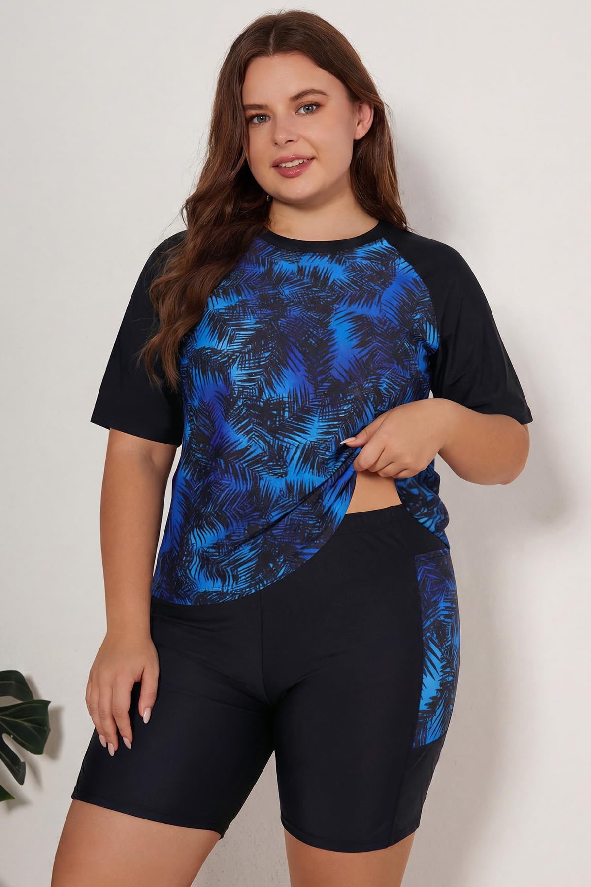 SHEKINI Conjunto de camiseta de baño para mujer, de gran tamaño, con pantalones cortos de natación de secado rápido, para surf, protección solar, traje de baño