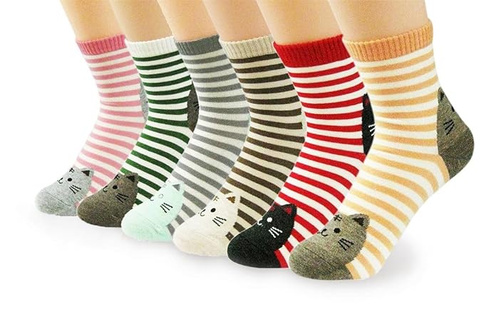 V28 Women's Cute Socks with Owls Pandas Tigers Foxes Various Pattern Mixed Colors