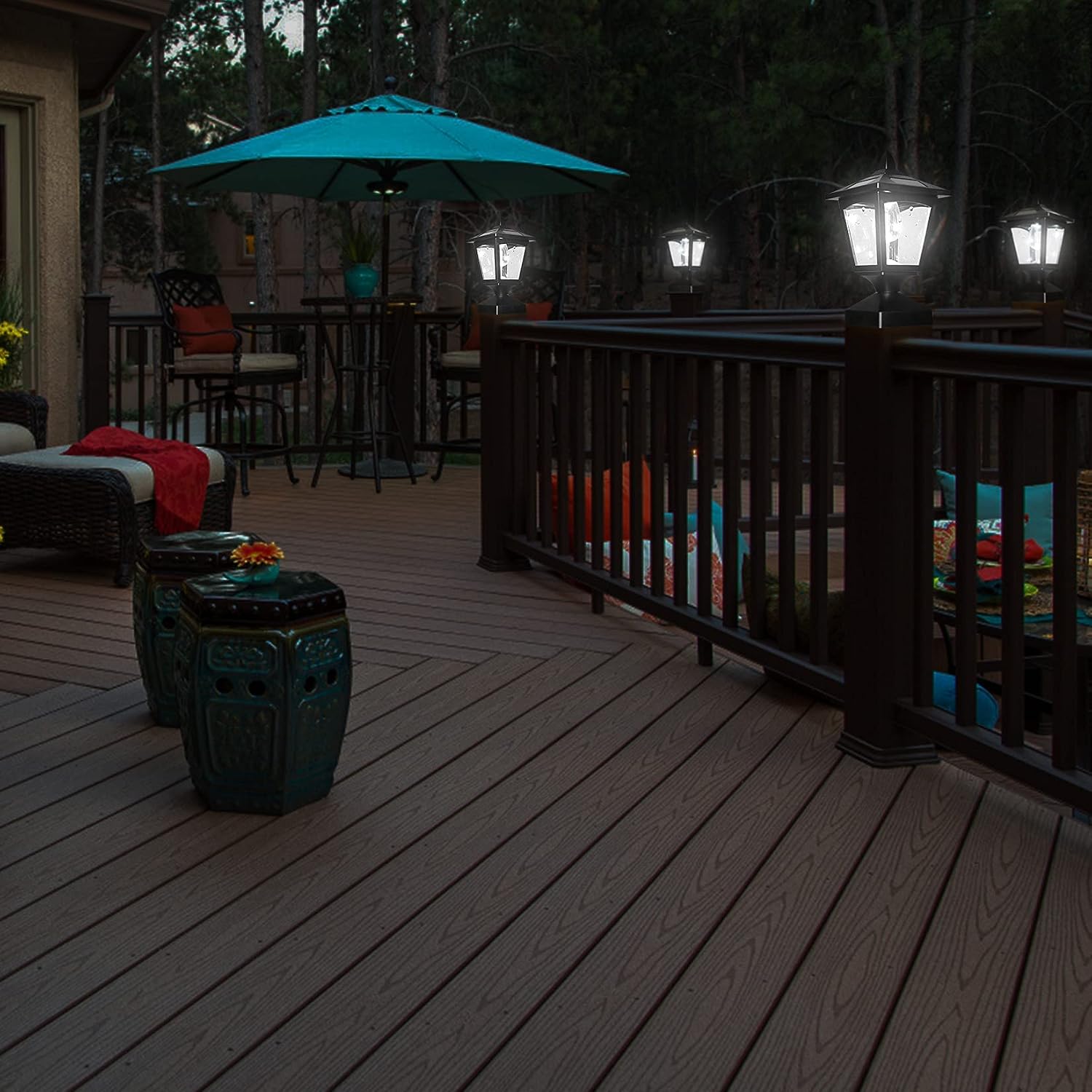 Solar Post Lights Outdoor, Solar Lamp Post Cap Lights, Waterproof Fence Post Solar Lights for Wood Fence Deck Patio Garden Decorative, Fit on 4x4 Wood Posts, 15 Lumens, Black (2 Pack)