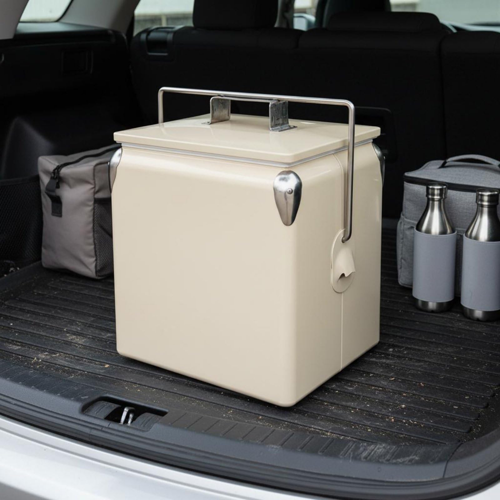 Frigorifero Portatile Borsa Termica Ghiacciaia Contenitore Isotermico in Metallo con Interno Isolato per Bevande Cassa Compatta Facile da Posizionare, Beige
