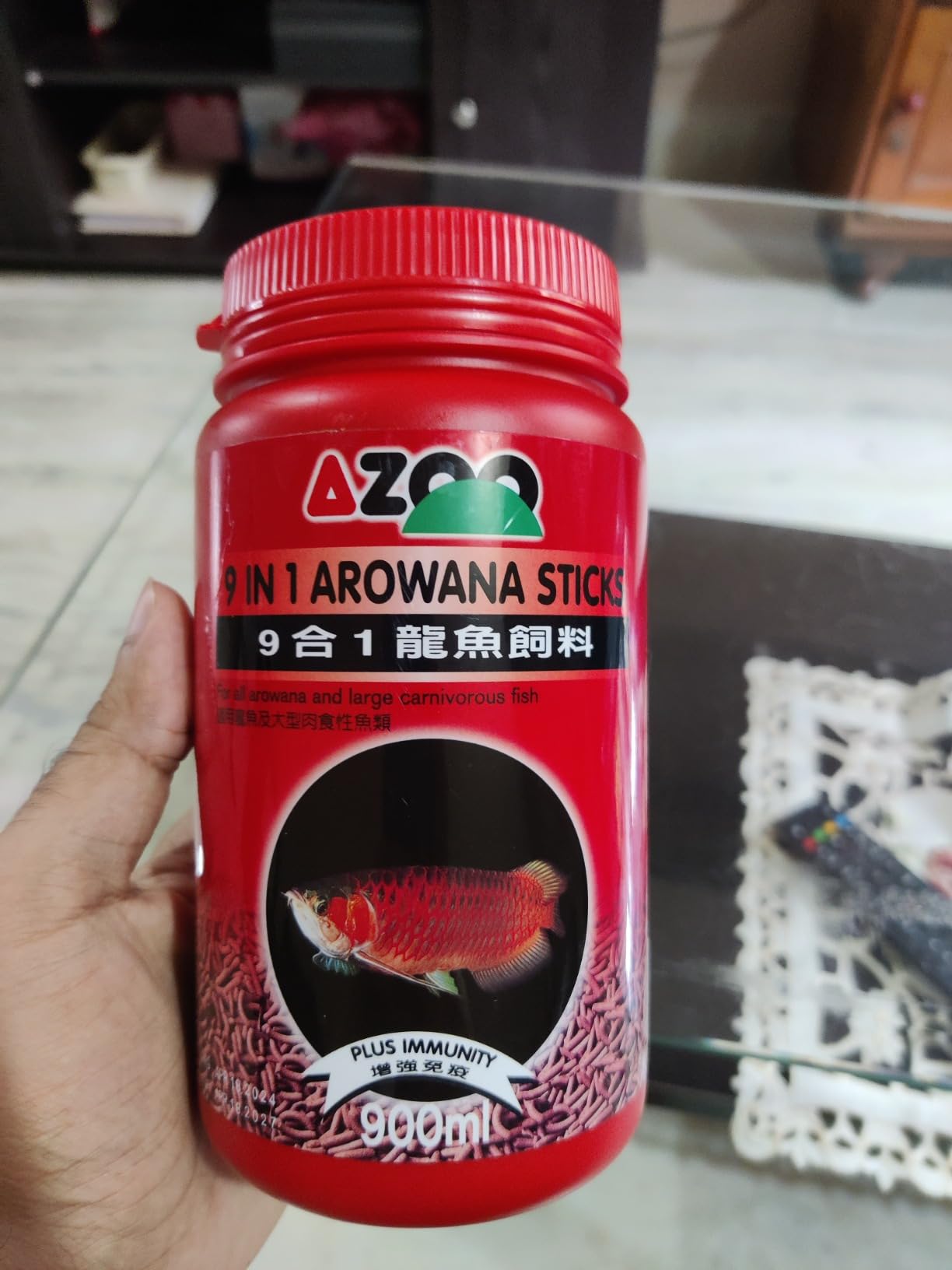 Azoo Arowana Sticks 9 in 1 Aquarium Baby Fish Food, 900ml : Amazon.in ...